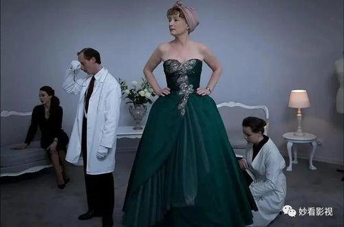 哈里斯夫人去巴黎,探寻浪漫之都的异国风情